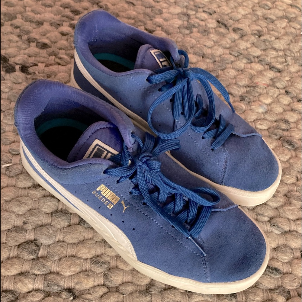 Boys (bigger boys) sz 5 OLD SKOOL PUMAS